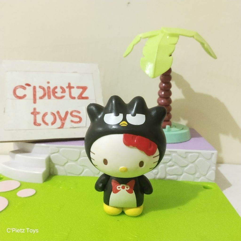 Sanrio Characters Badtz-Maru Mini Figure - Yoshinoya Indonesia