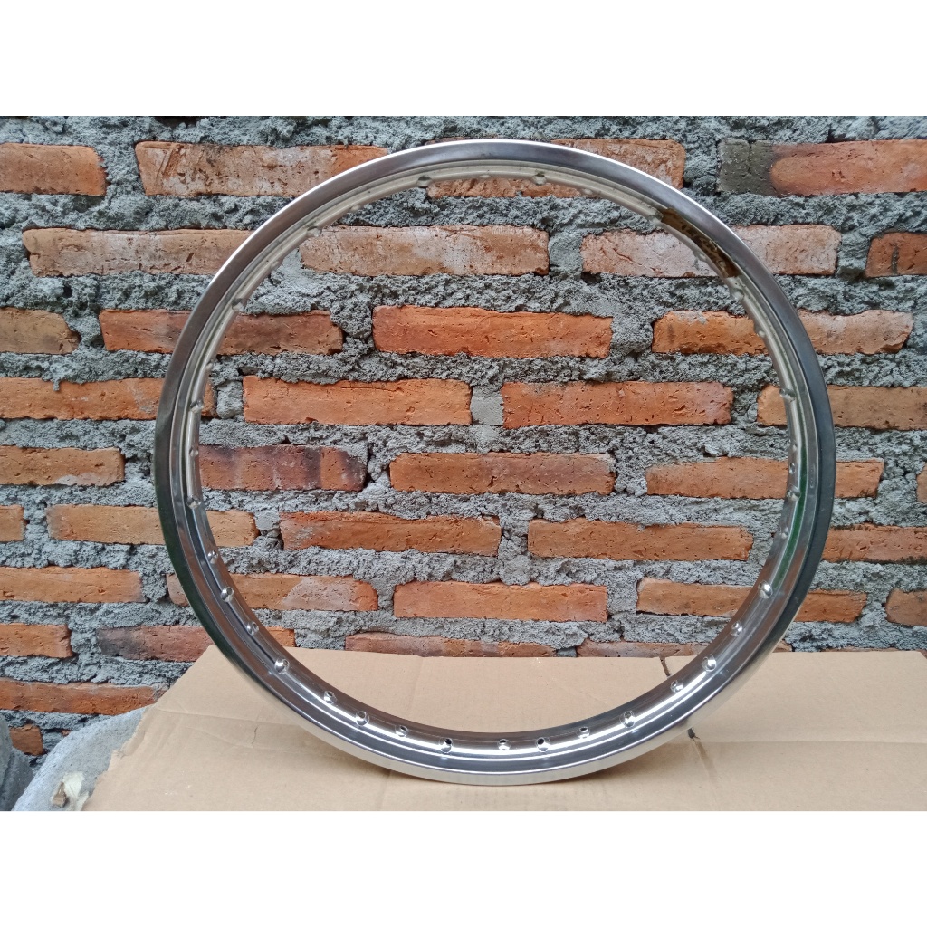 Velg Rims Ring 18/140 Suzuki GT100 A100.GP100.GP125.RGR.TXR TS125 Original SGP R18