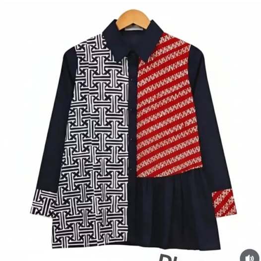 Blouse wanita batik navy