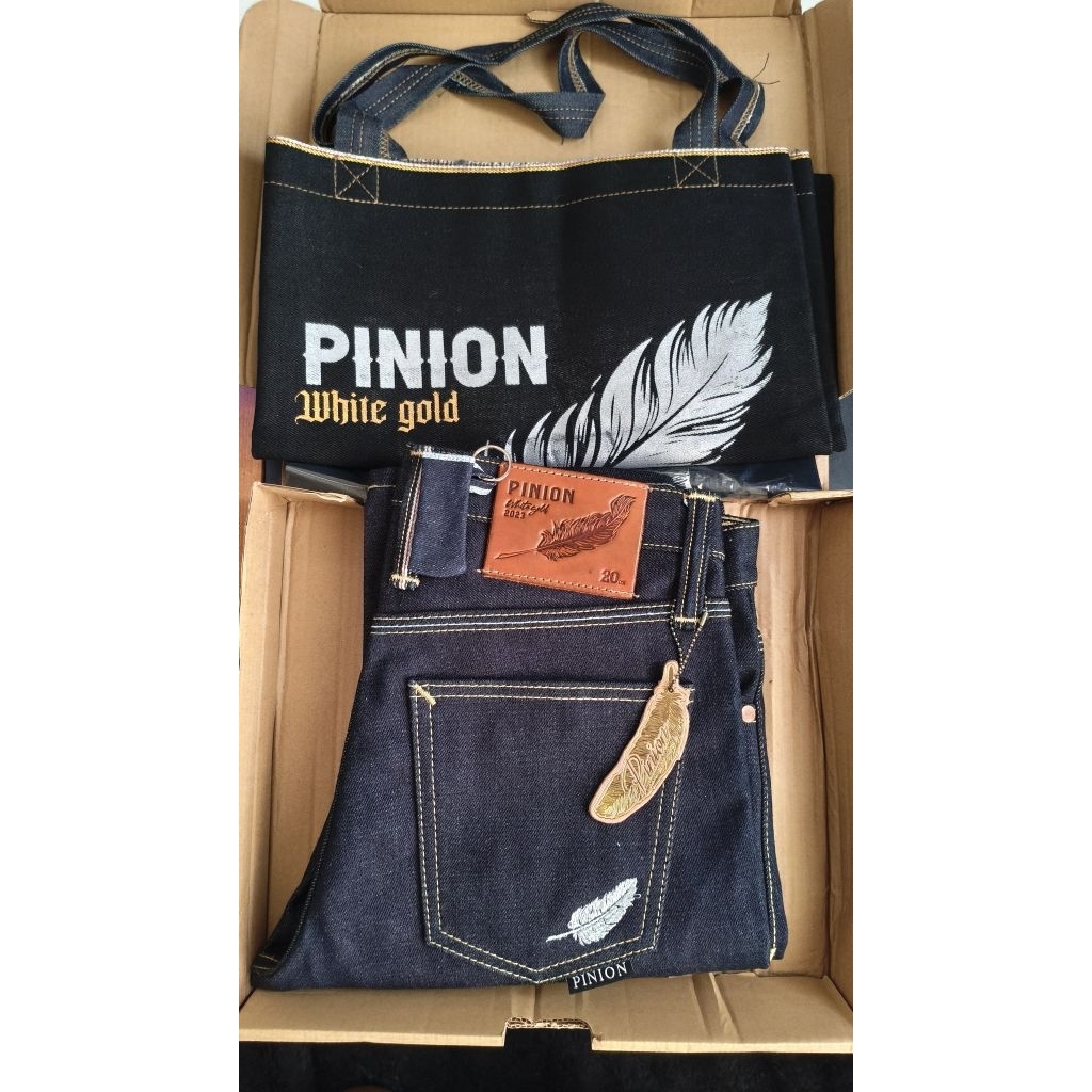 PINION DENIM WHITE GOLD 20 OZ