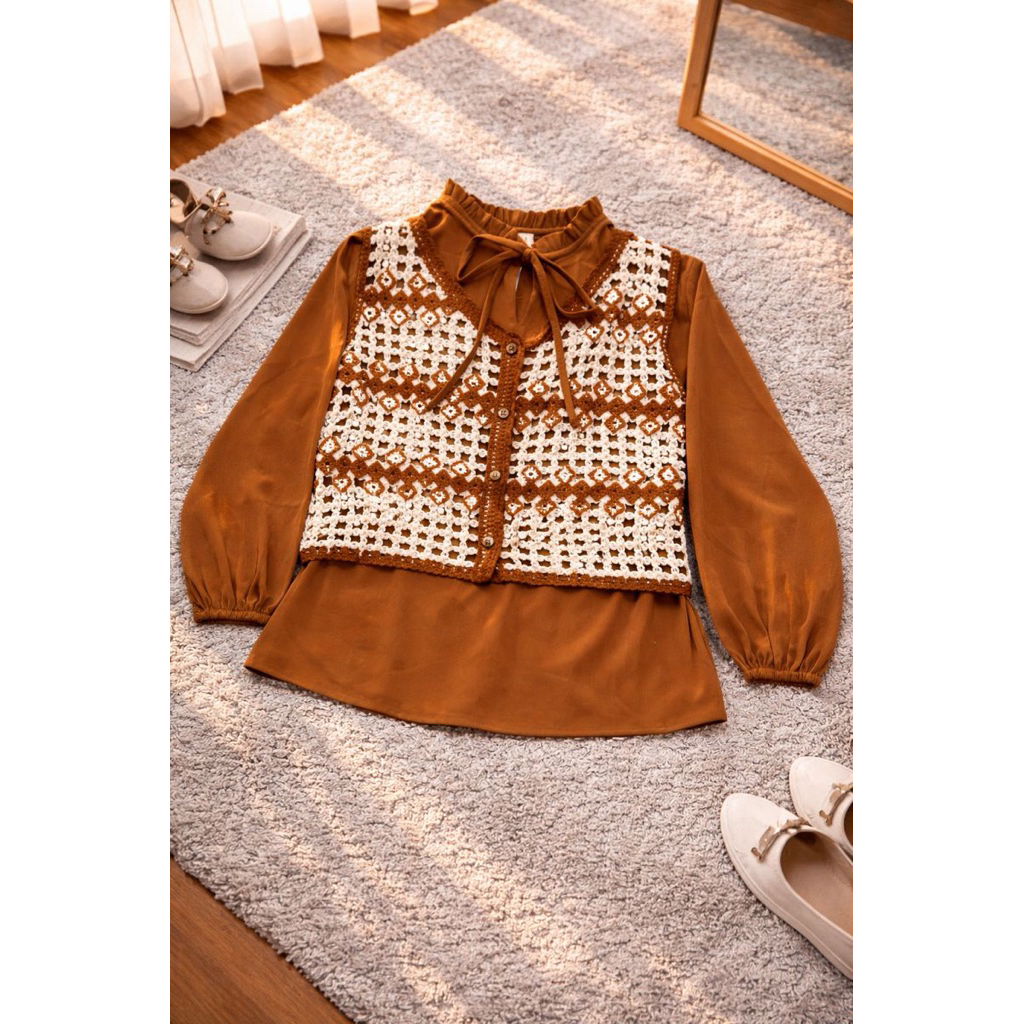 Niewen Collection - Elara 2in1 Vest Blouse Atasan Wanita Knit Rompi Crochet Korea
