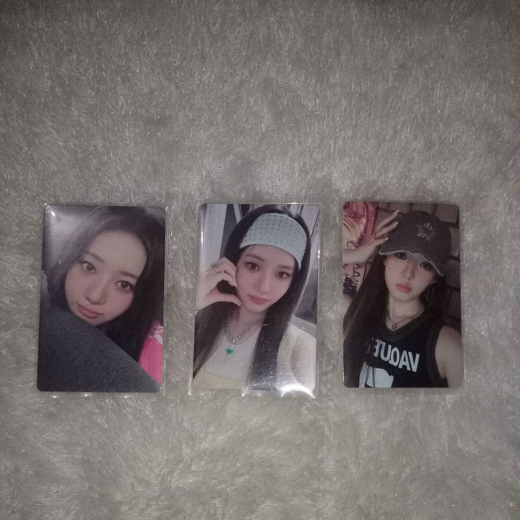 Photocard Official Rora BABYMONSTER - Pc DRIP YG TAG VER Rora BABYMONSTER