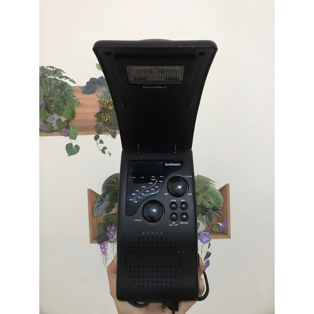 Radio Bachmann Jadul era 80-90s bekas pakai orang