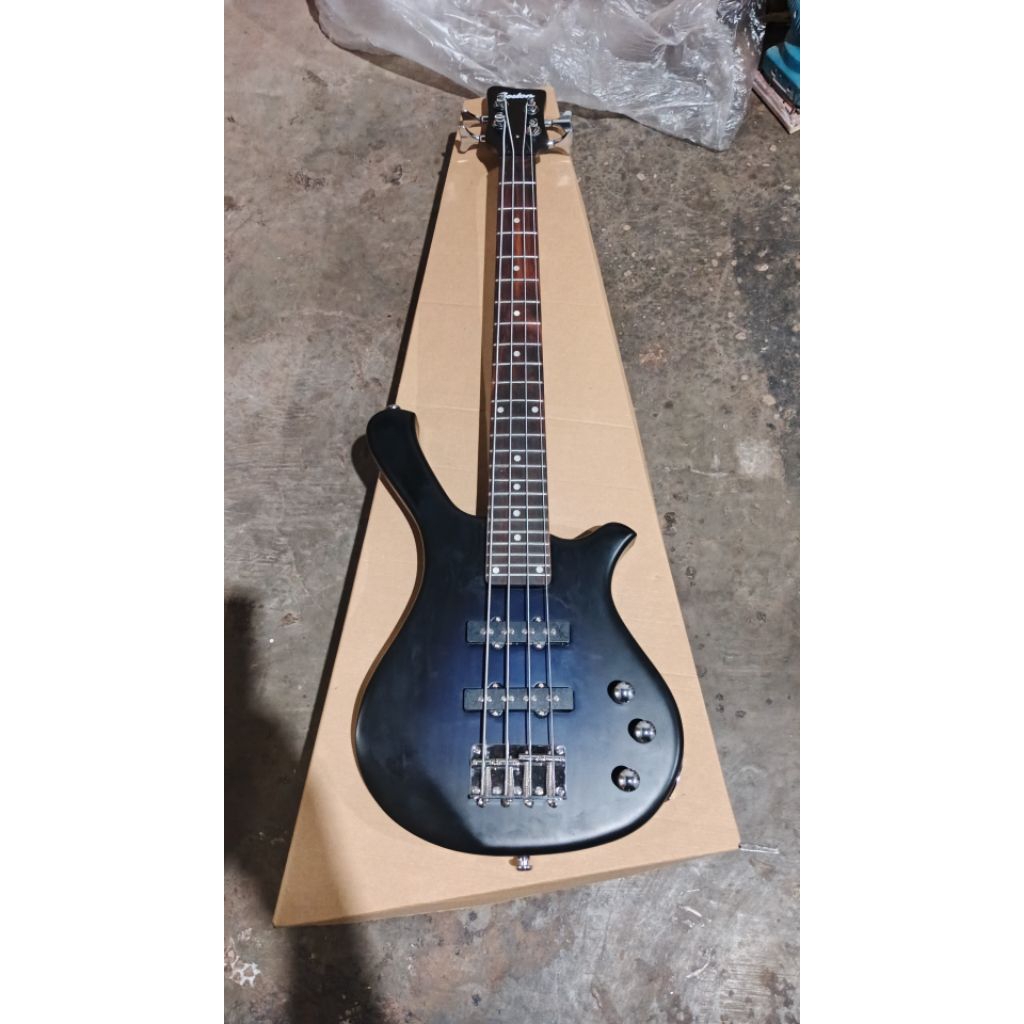GITAR BAS MINI