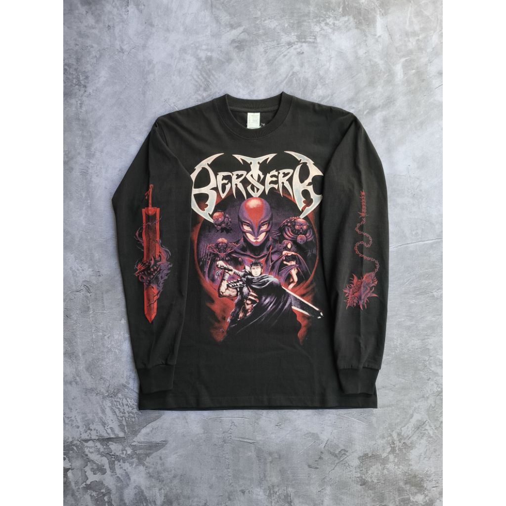 Kaos Lengan Panjang Bootleg Anime Berserk