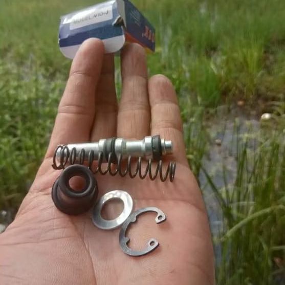 ( OSK ) ISI MASTER REM ATAS YAMAHA MIO J