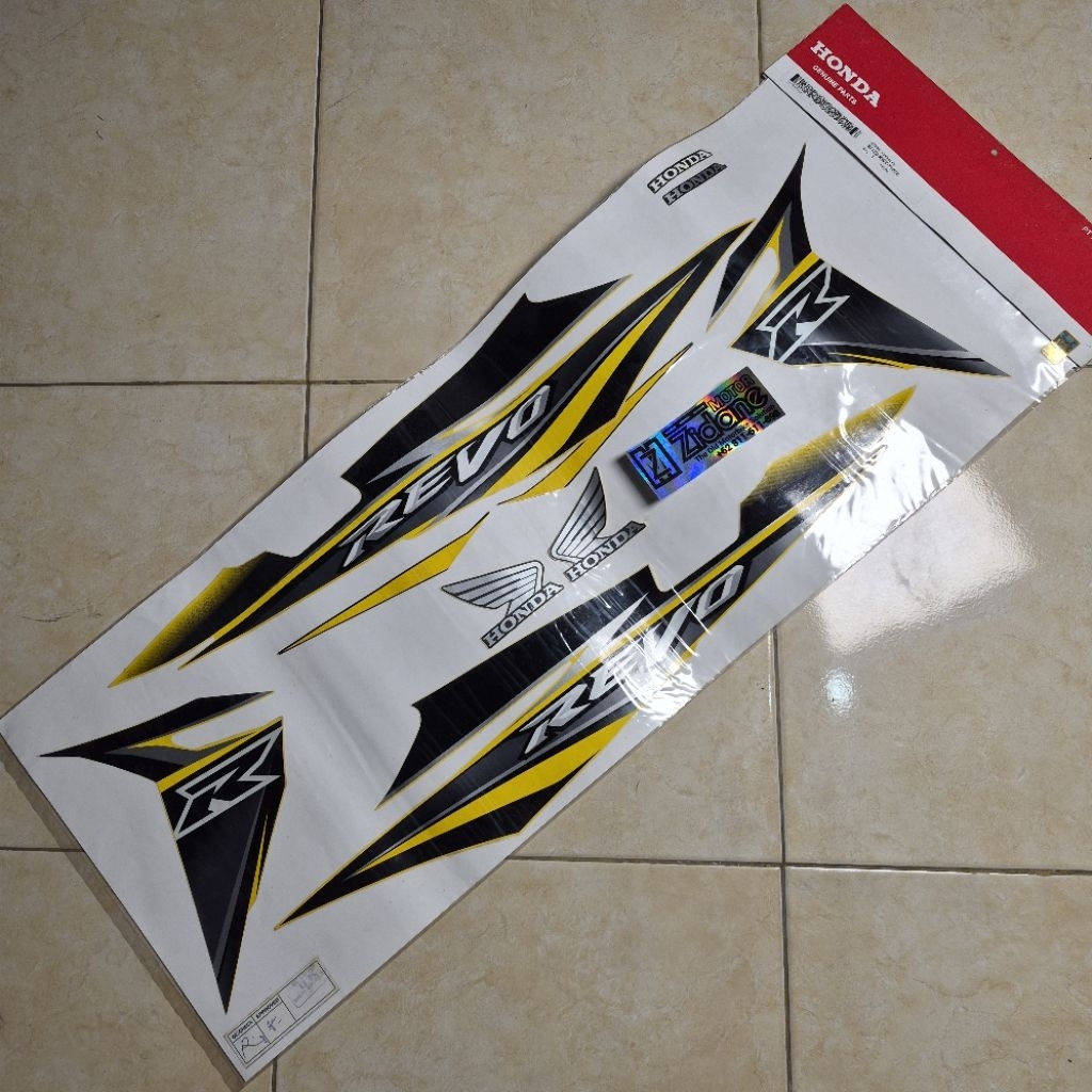 striping stiker les lis assy full bodi kuning honda revo old lama jangkrik original AHM