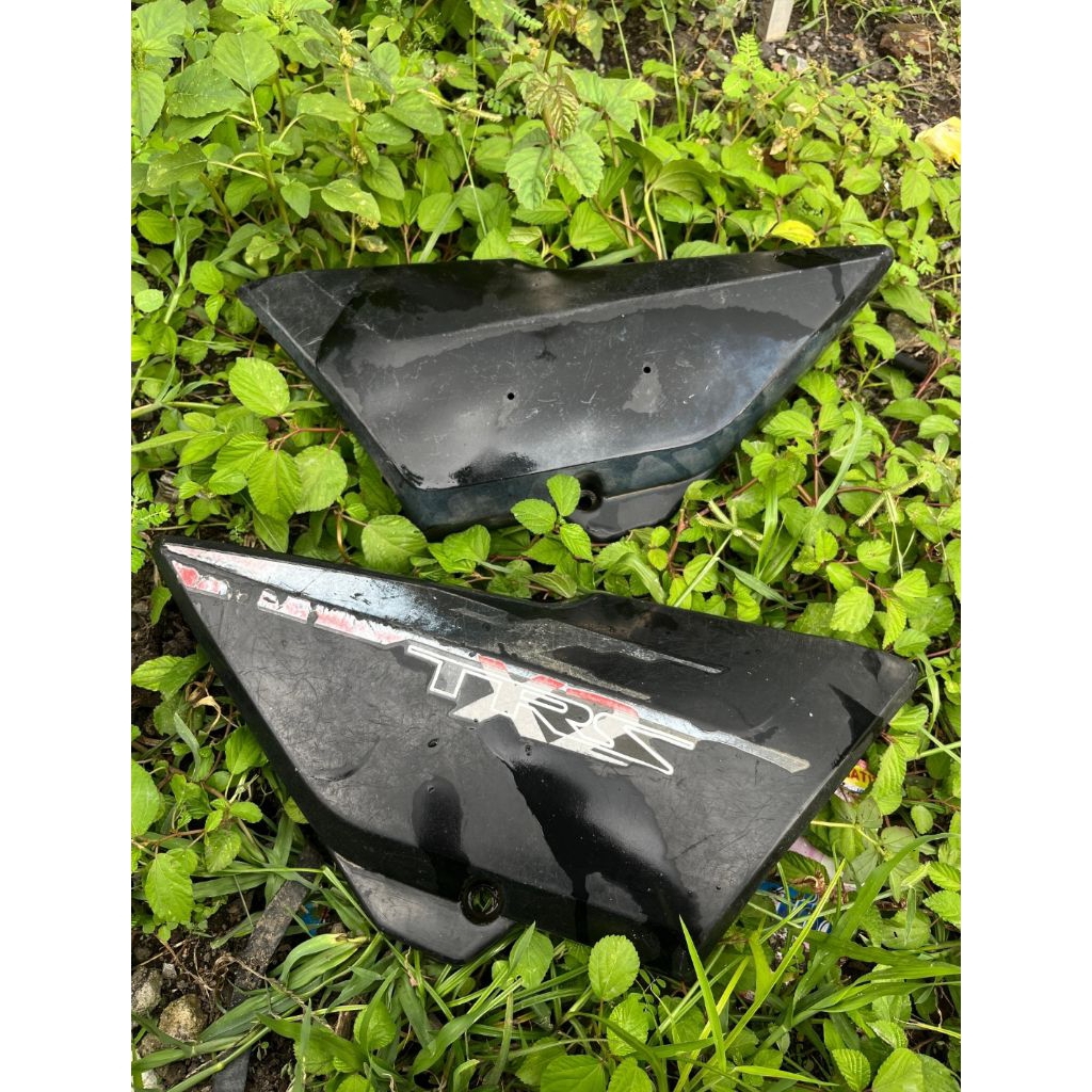 box/tutup aki Suzuki TRS Katana original copotan.