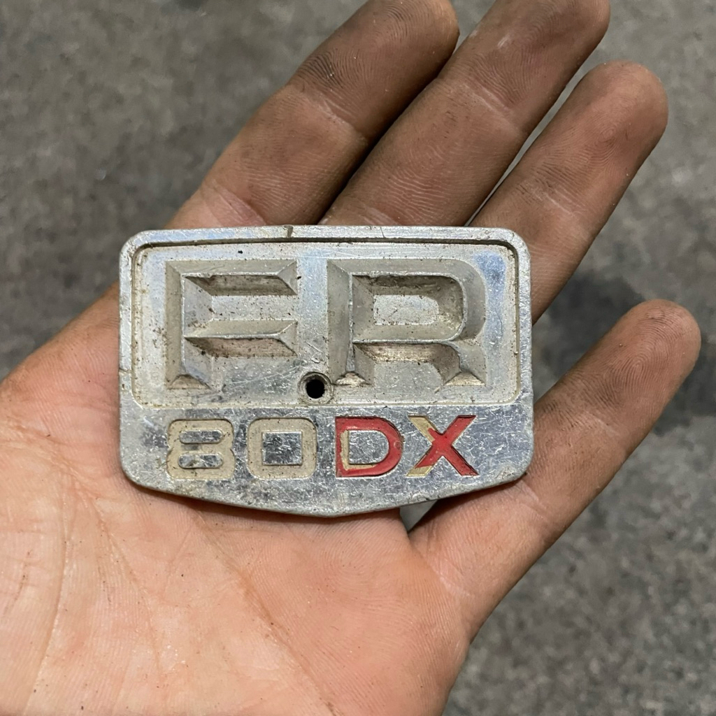 emblem logo emboss tebeng sayap suzuki fr80 fr80dx fr 80 deluxe family 80 deluxe original