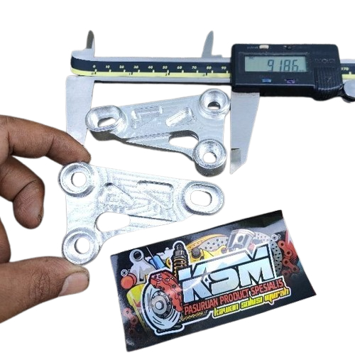 BREKET SEGITIGA KUPINGAN LAMPU K5 CNC 1SET /PANGKON KUPINGAN LAMPU DEPAN K5CNC