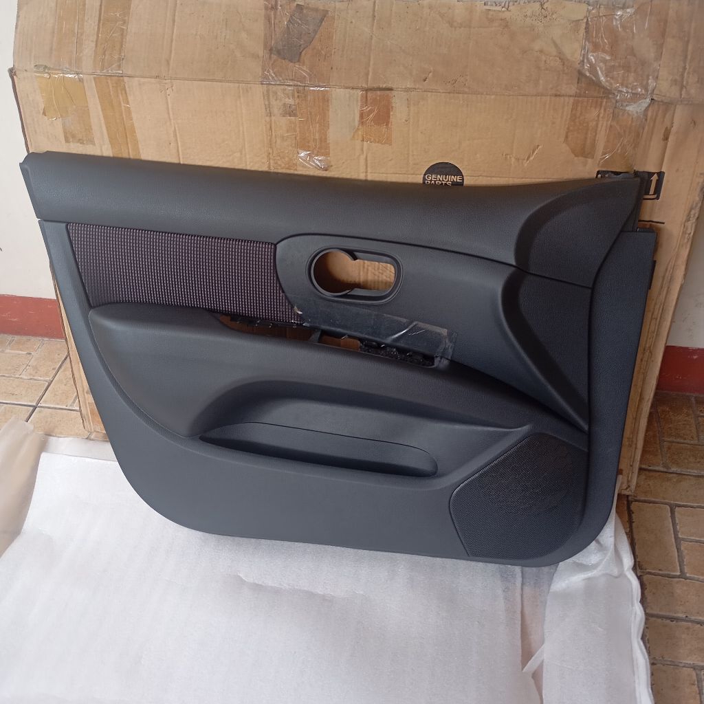 doortrim pintu grand livina HWS XV SV 2011 - 2013 original baru