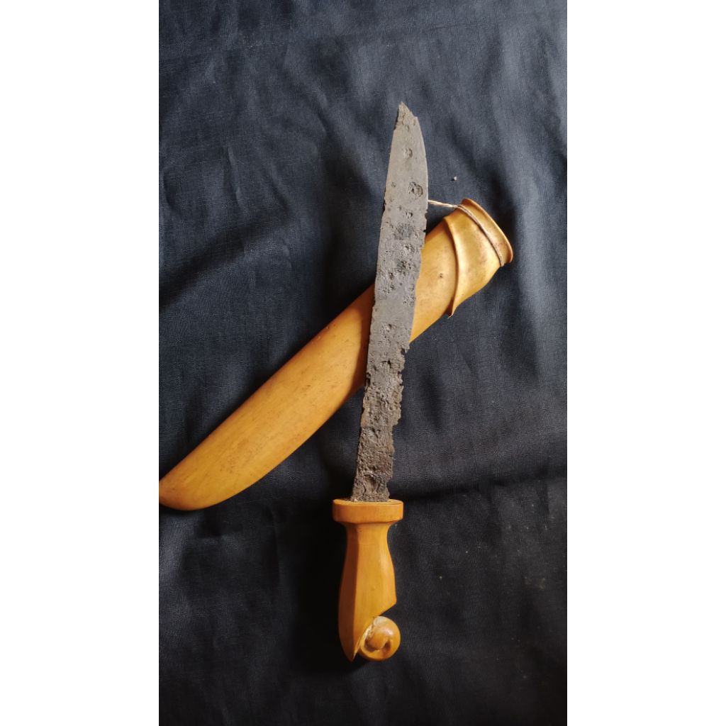 Original Sepuh Lokasian | Pusaka Tindih Wedung Kabudhan Besi Membatu Est. Kabudhan Sepuh