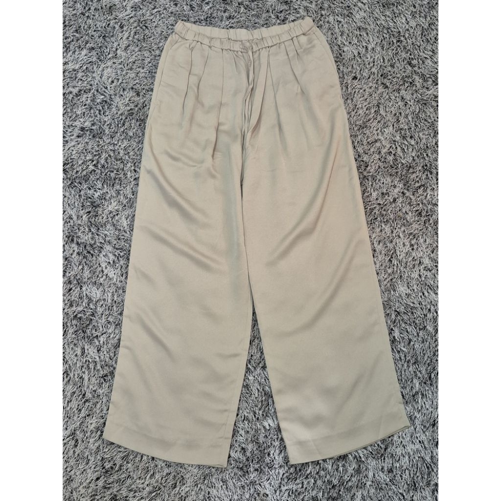 Celana kulot satin silk (FREAK'S STORE)