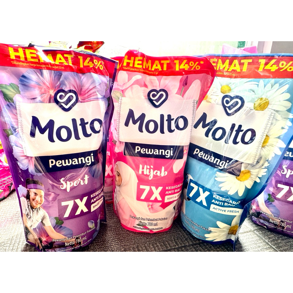 Molto pewangi pakaian 780ml