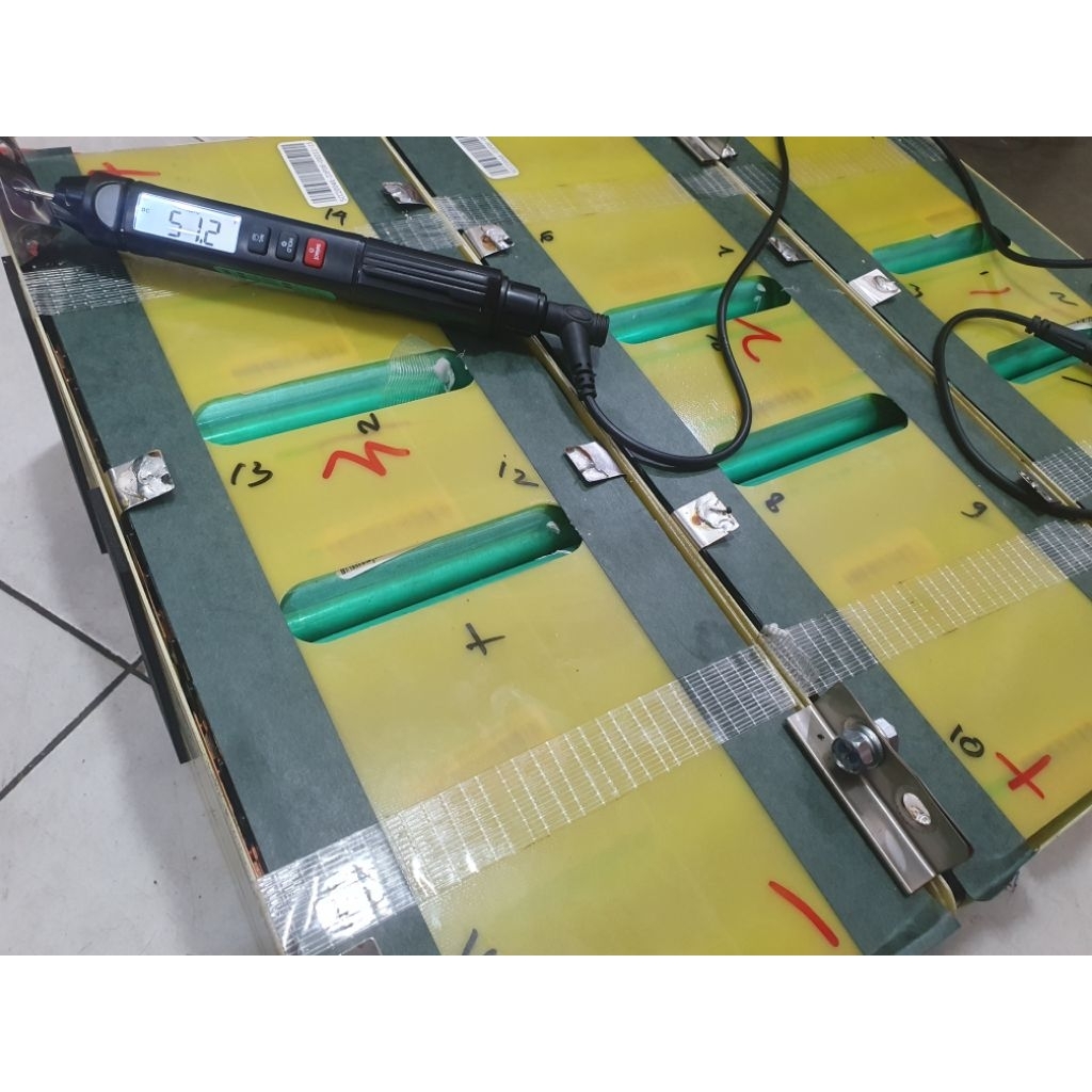baterai lifepo4 3.2v 12.5ah silinder lontong ijo