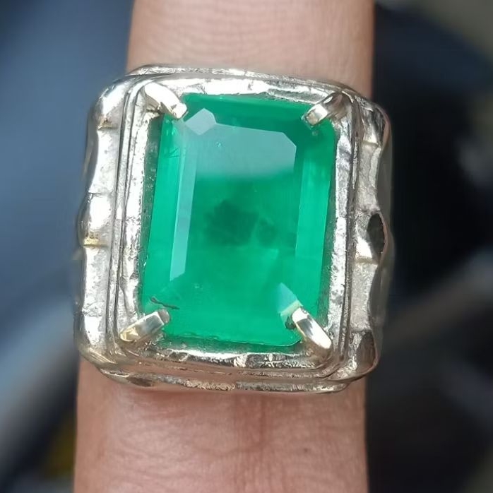 natural zamrud Zambia