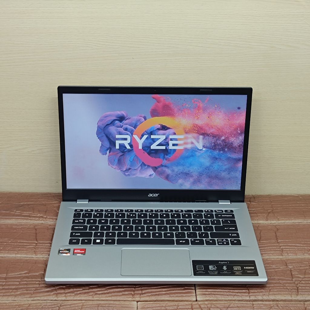 Laptop Acer Aspire 3 A314-23M AMD RYZEN 5-7520U RAM 8GB SSD 512GB