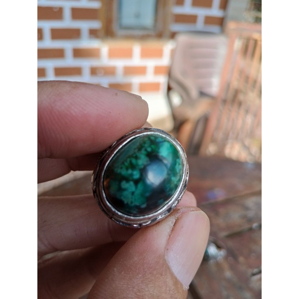 Bacan Doko kura tembus senter rawatan