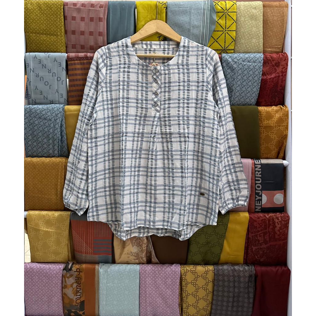 Alma Crincle Blouse - CORNICHE, Pakaian Wanita