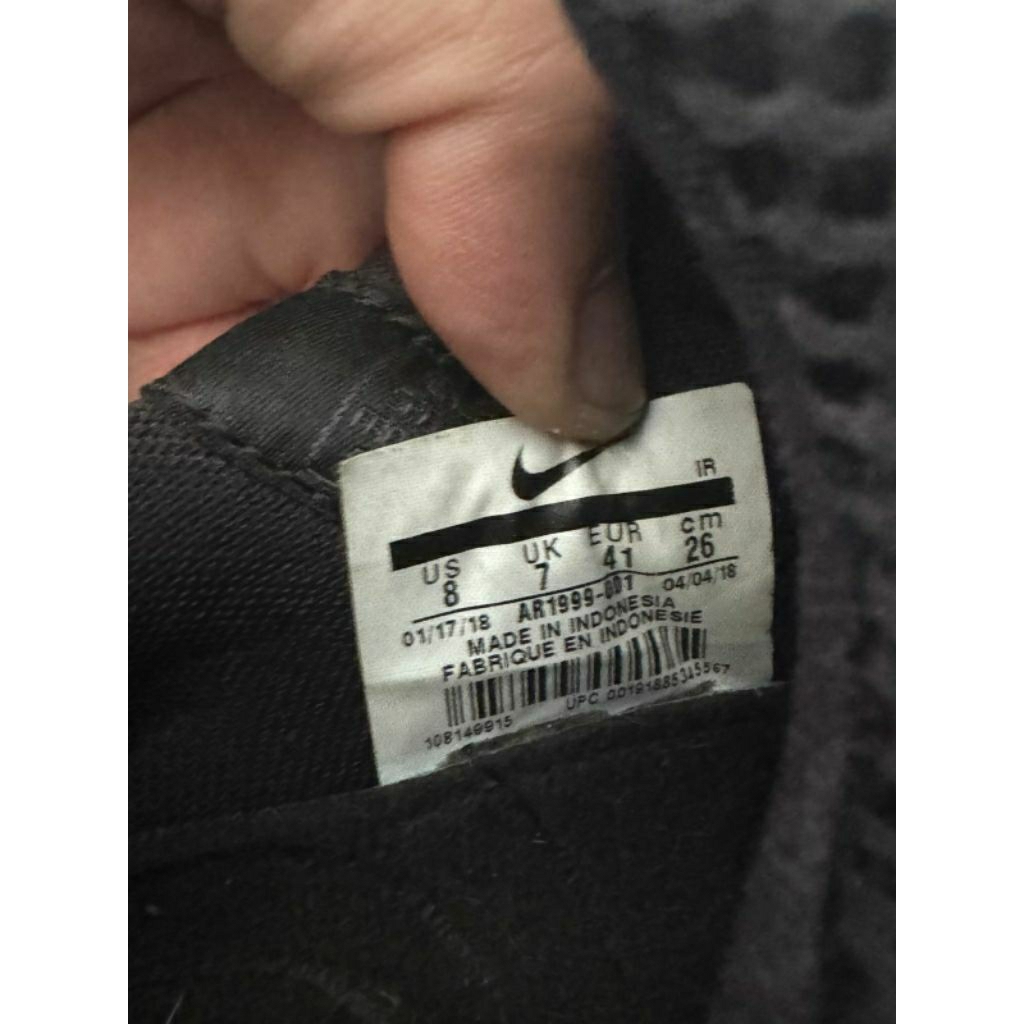 sepatu nike shox gravity