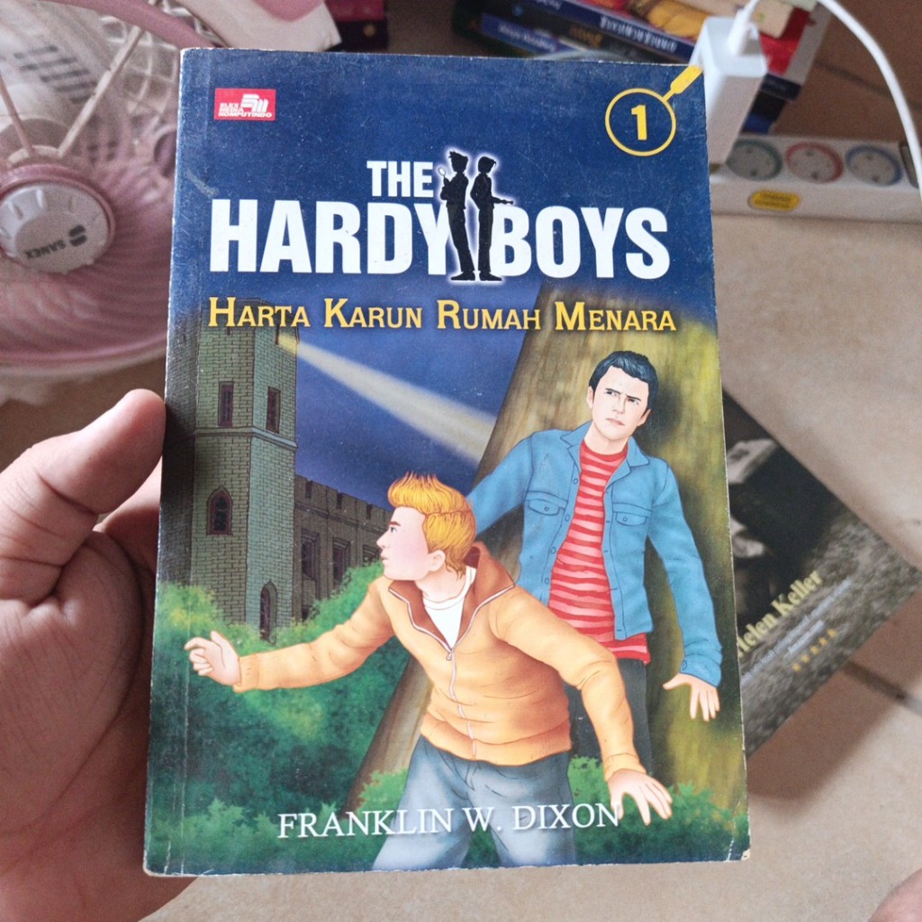 [Preloved] The Hardy Boys #1 Harta Karun Rumah Menara  Franklin W. Dixon