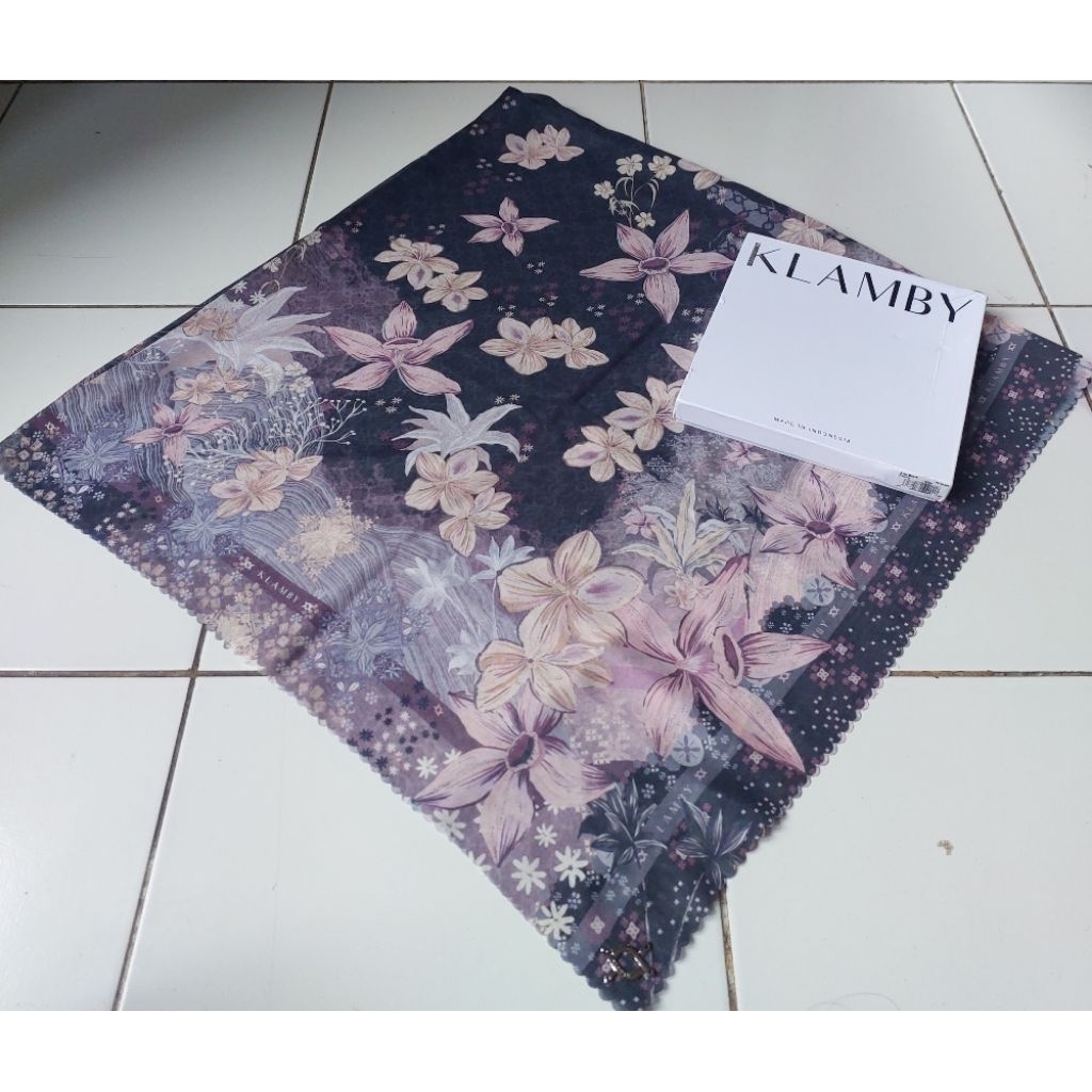 PRELOVED pl Klamby // Scarf Klamby // WEARING KLAMBY,, hijab wearing klamby Original ,,(Kepoin via c