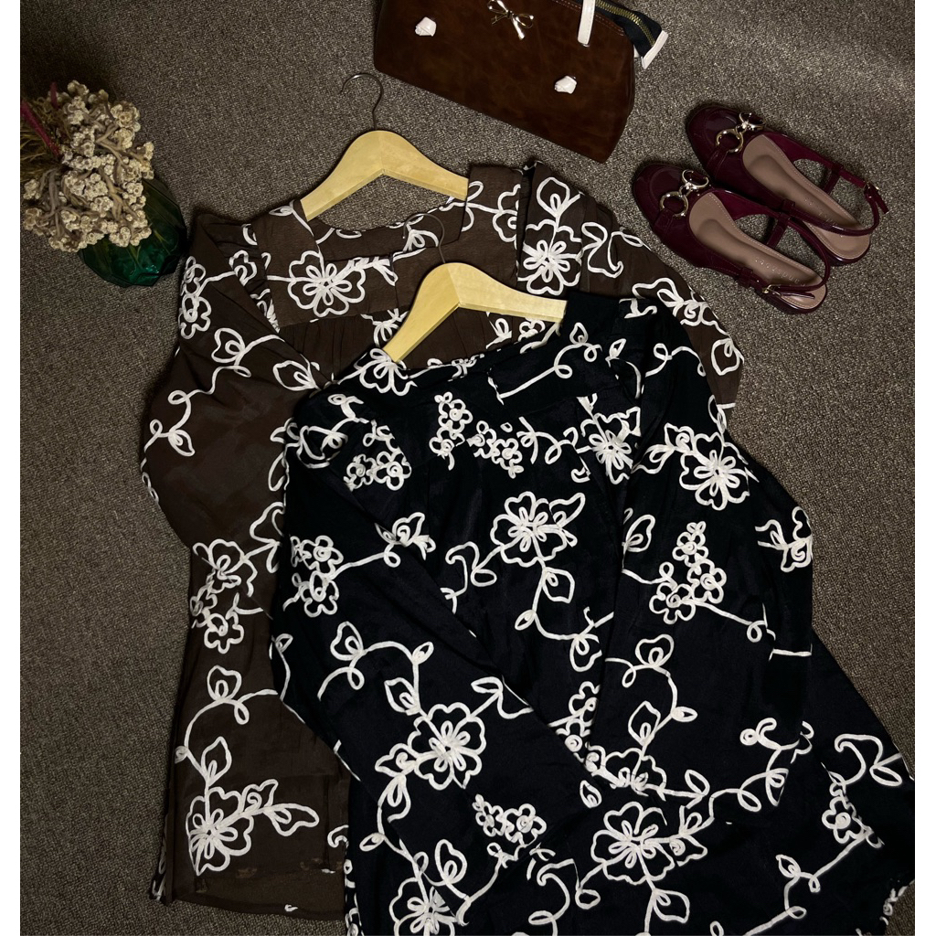 YURA BLOUSE – La Vida Wear