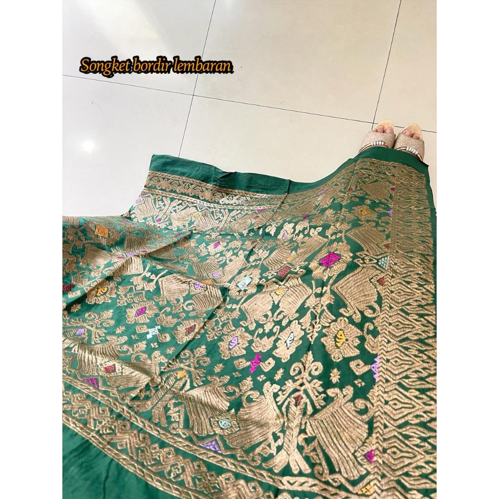 kamen songket Bali / kamen lembaran songket / songket bordir motif merak cendrawasih