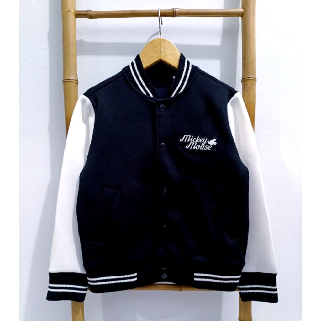 Jaket Anak Jaket Varsity UNIQLO Anak Jaket Baseball