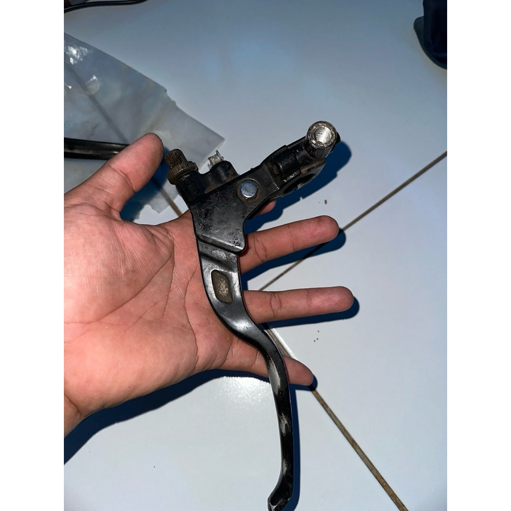 master rem rcb e2 bekas motor laki