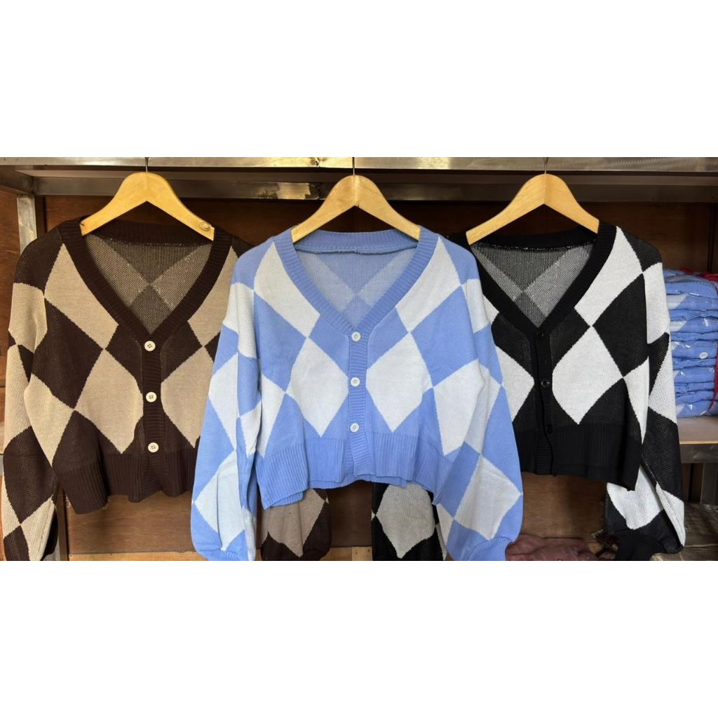 Cardigan motif ketupat lengan balon