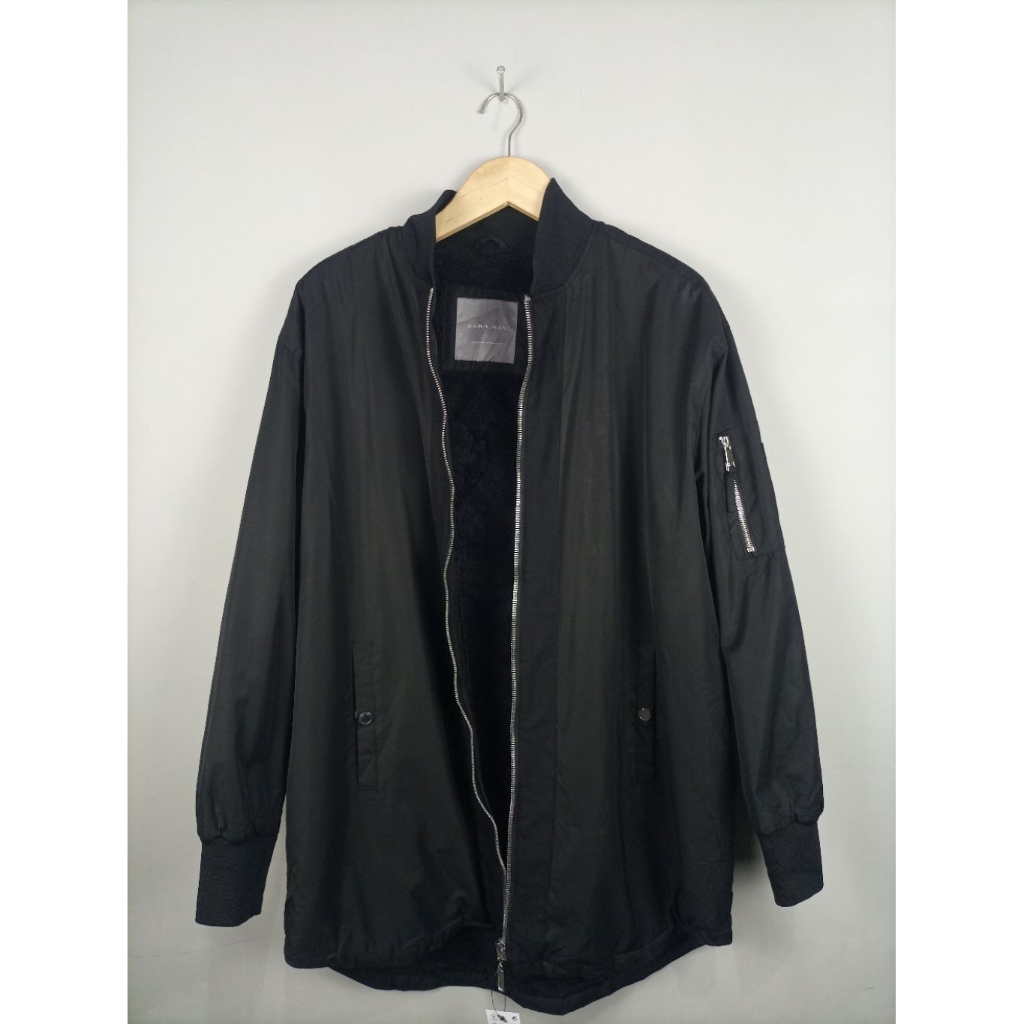 Jaket Zara Man Bomber Long Kasual Tebal Original_Hitam_Like New_Size Masuk XL