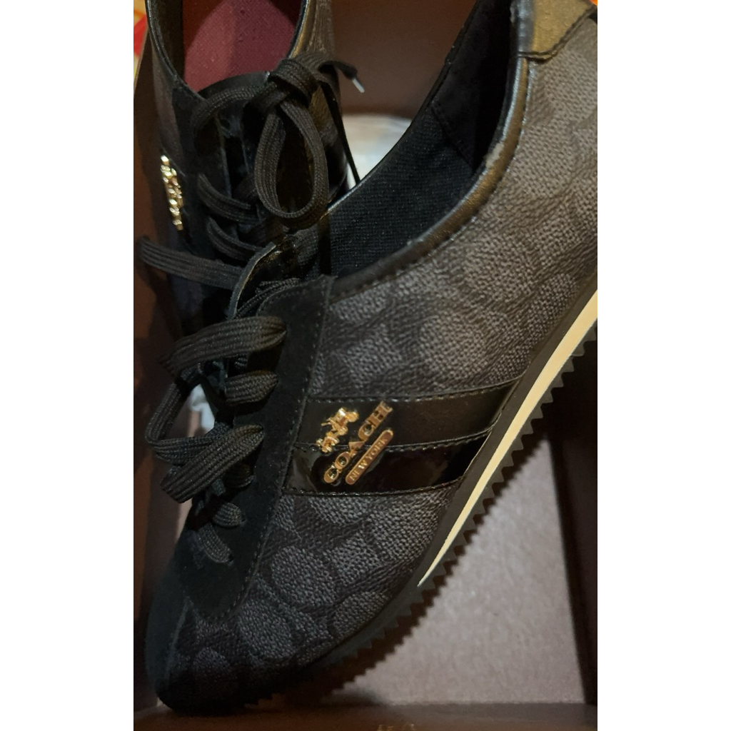 preloved sepatu coach