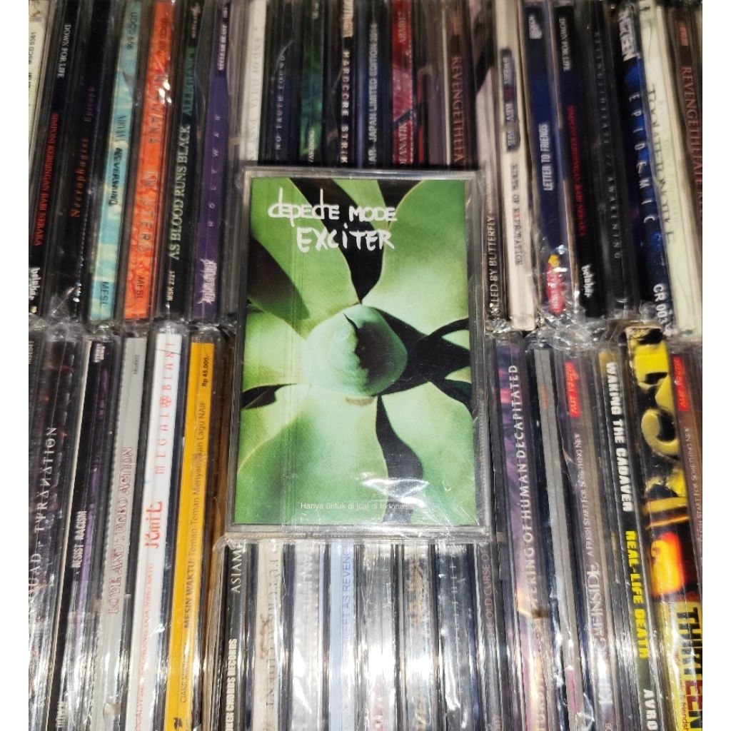 Kaset Depeche Mode - Exciter Hits Singles Dream On