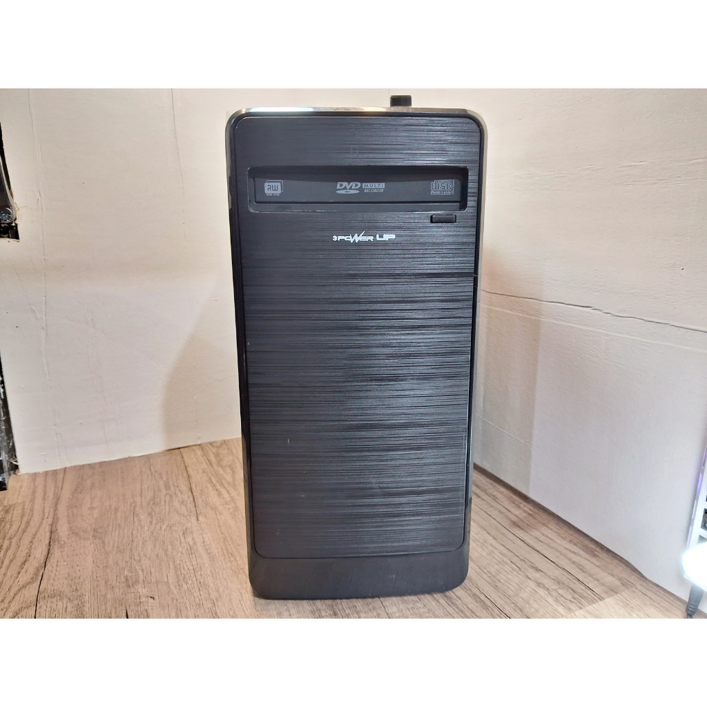 Cpu intel core i7 nvidia SSD wifi