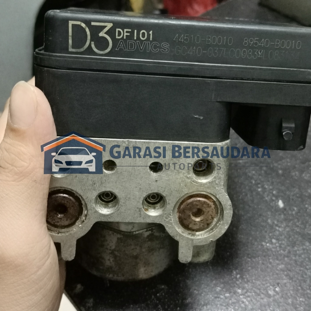 Actuator Modul ABS Rem Toyota Avanza Type S Original