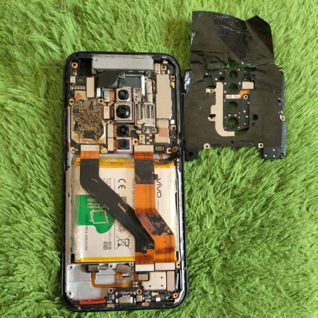 Mesin Vivo V17 pro matot.baca diskripsi