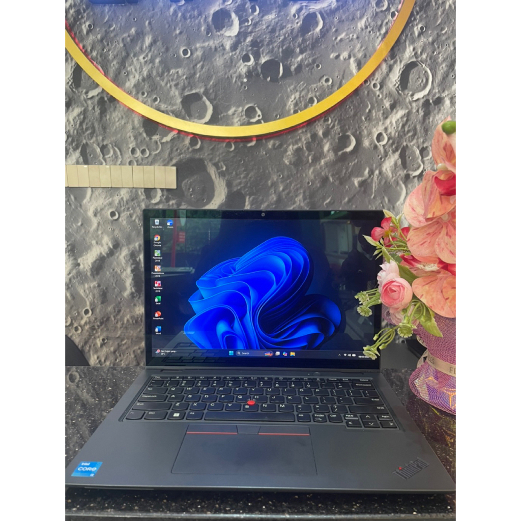 LENOVO THINKPAD L13 YOGA SECOND LAPTOP BEKAS, CORE i5, TOUCHSCREEN, SSD 256GB, RAM 8GB, 13.3 INCH