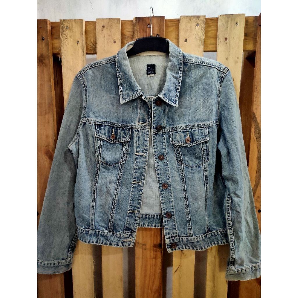 jaket jeans bekas gap semi crop
