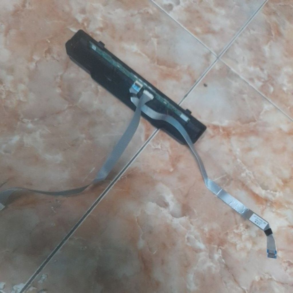 Sensor tv led polytron android 50 inch PLD 50UG5959