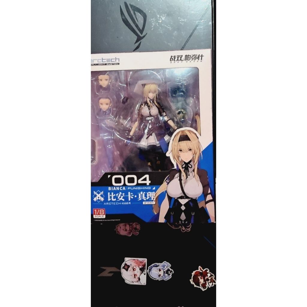 Punishing Gray Raven Bianca Arctech apex