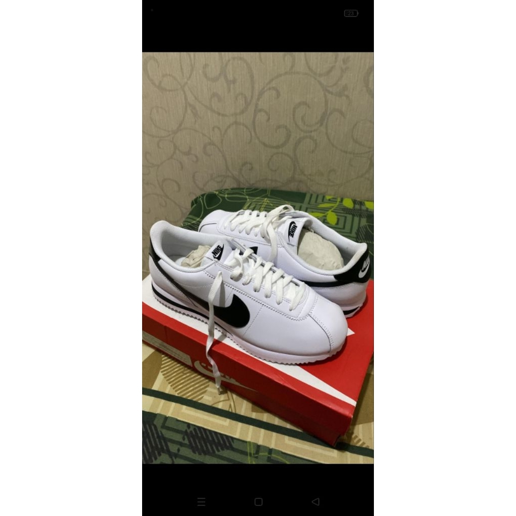 nike cortez black white