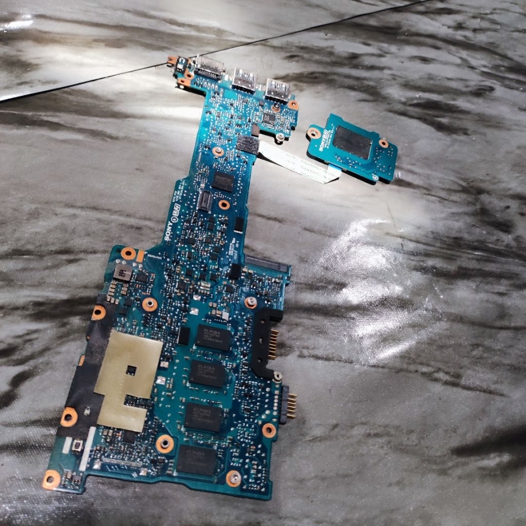 motherboard Mainboard Mobo mati laptop Sony VAIO SPV132