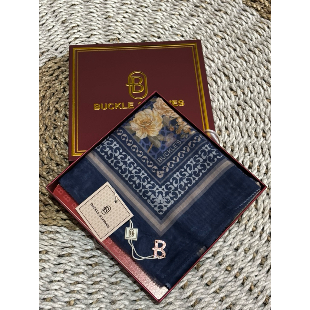 hijab Buckle Scarves