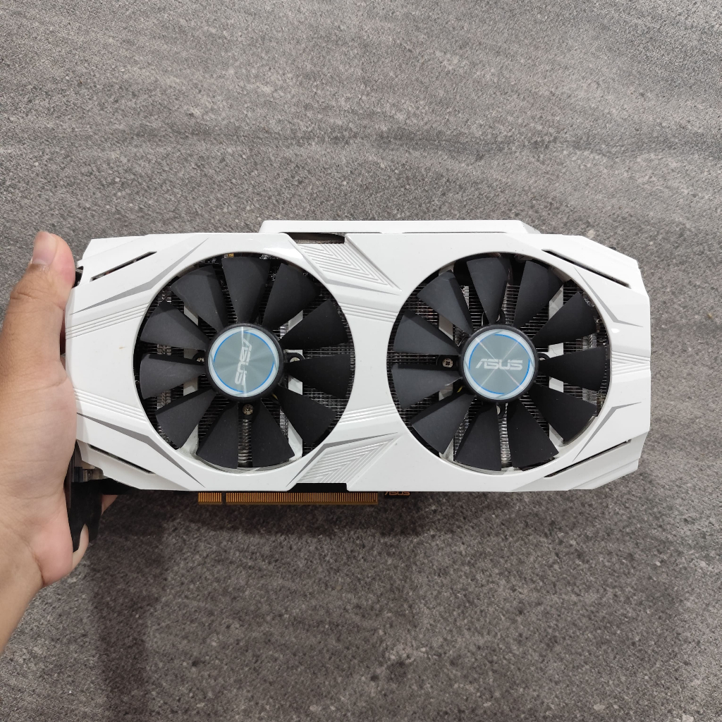 ASUS DUAL GTX 1070 8GB WHITE EDITION