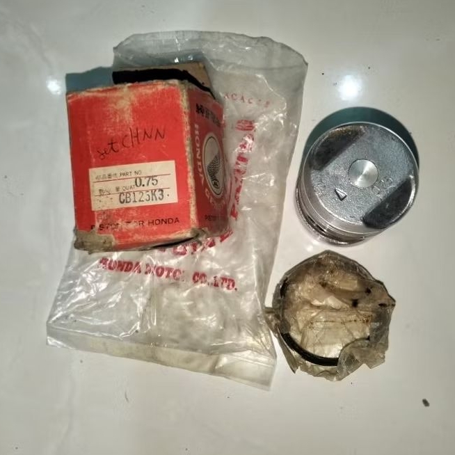 Piston seher set ring motor Honda CB 125 twin OS 0.75