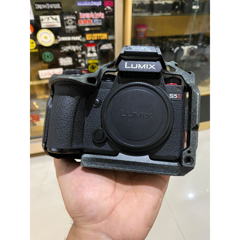 LUMIX S5 MARK II LUMIX S5II LUMIX S5 II BODY ONLY BEKAS LUMIX S5 II BEKAS