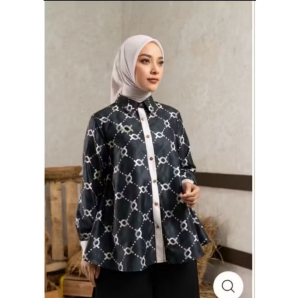 Klamby - NEW Calya Shirt,Aksalia,Lucy, Rosette Wearing Klamby