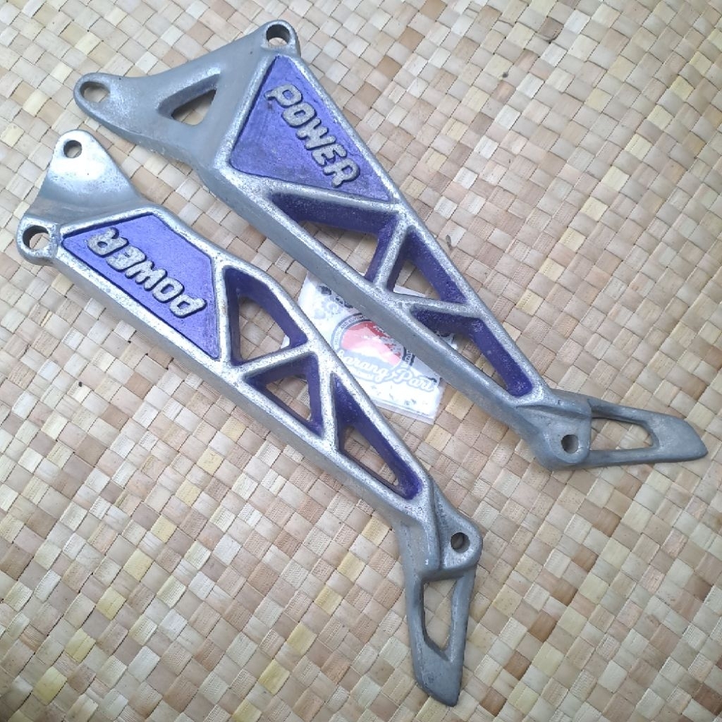 STEP POSTEP FOOTSTEP PIJAKAN KAKI BELAKANG HONDA ASTREA GRAND LEGENDA IMPRESSA VARIASI LAMA