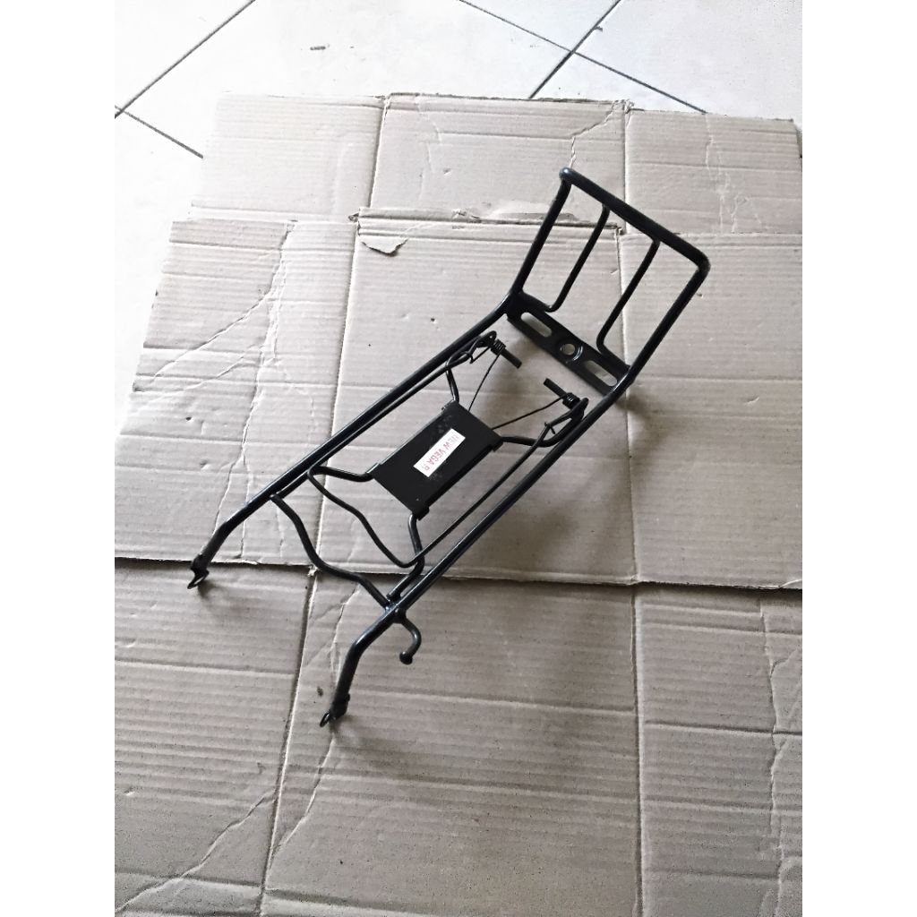 Bagasi Tengah Jepit New Vega R. Vega R New Besi Tebal Hitam dan Crom